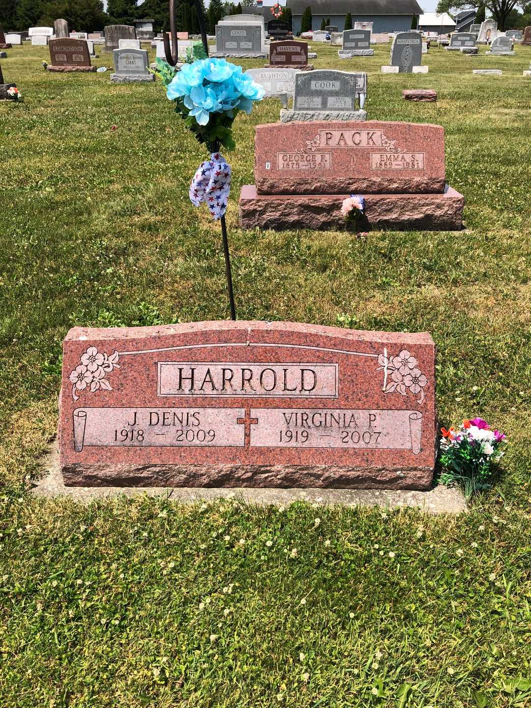 Virginia Olive Harrold's grave